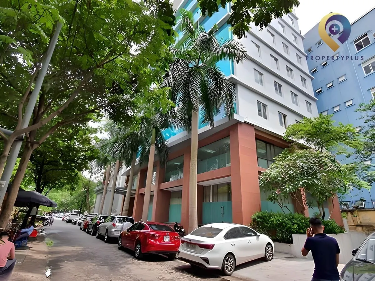 Khu vực xung quanh tòa nhà VinaHud-Building tại Quận Cầu Giấy